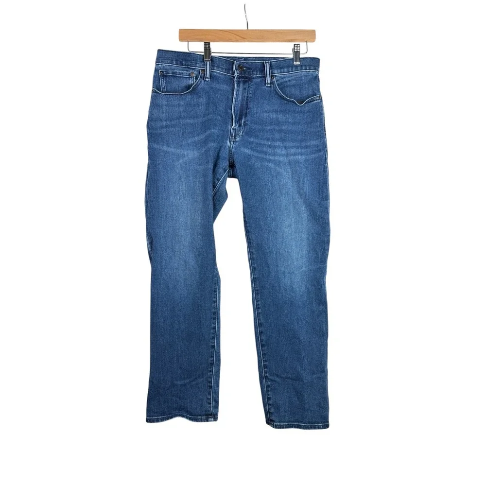 Gap Men's Straight Soft Wear Jeans size 33x30 Blue